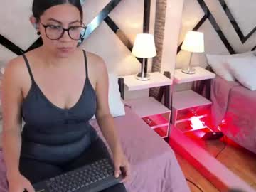 chloe_milf_
