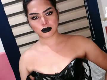 mysterious_diva