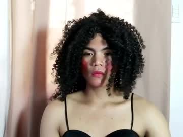 queen_bea69