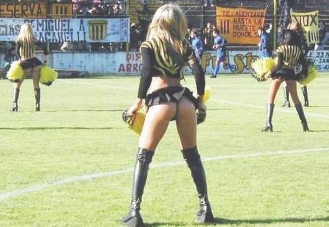 Cheerleader — 8