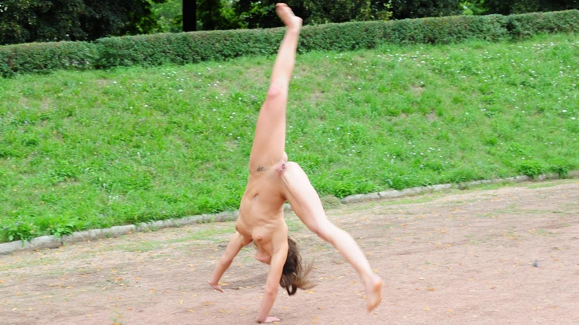 Fully Nude In Public — 16