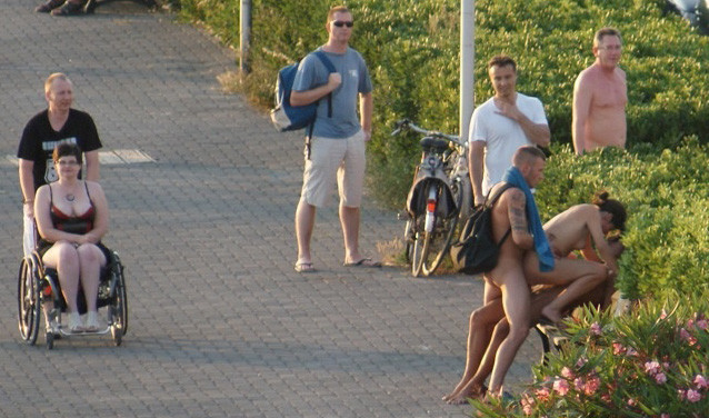 Public Outdoor Sex — 16