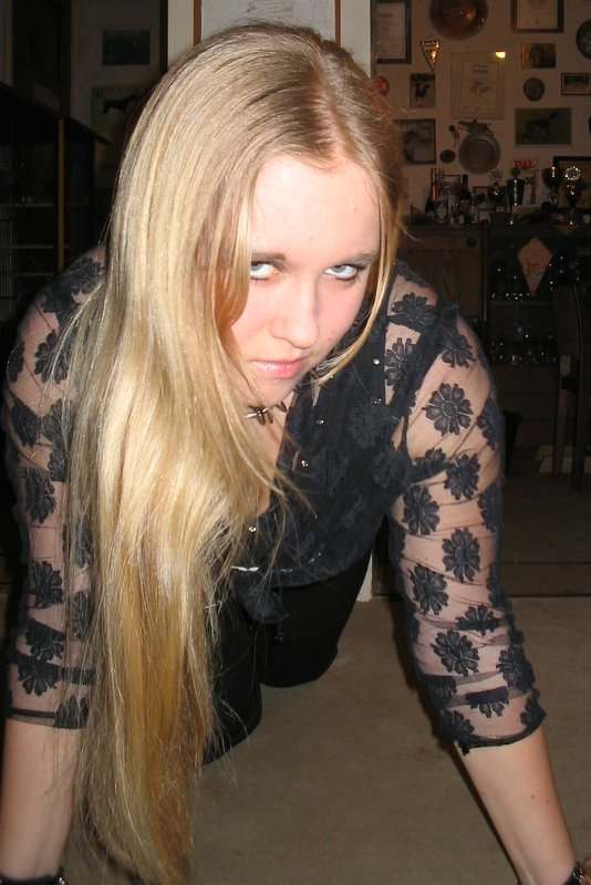 Chubby German teen posing at home — 31