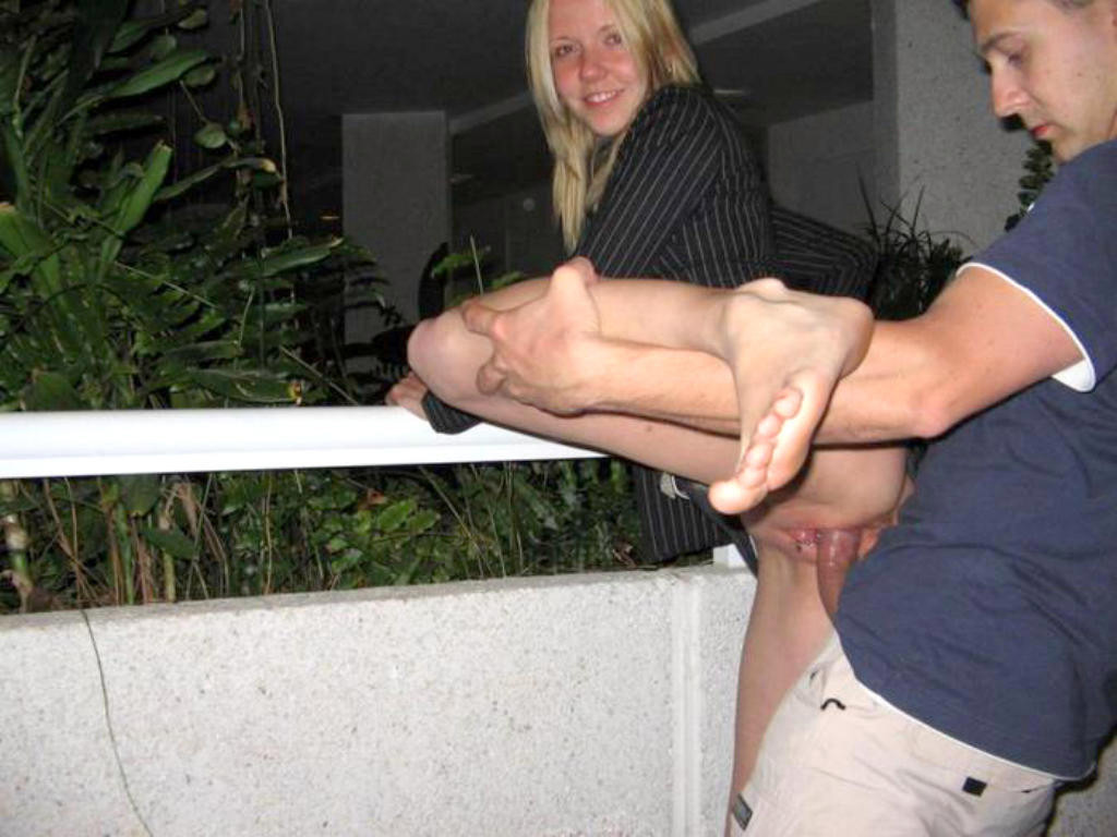 Public Outdoor Sex — 11