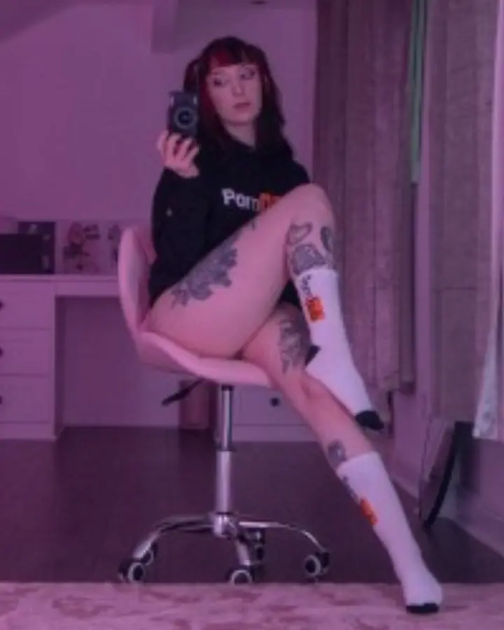 Pornhub Merch — 19